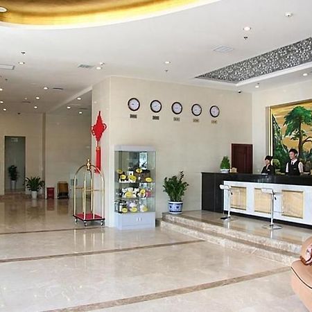 Ease Hotel Fun Wuhan Luaran gambar